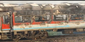 Pataalkot Express; Fire Broke; Indian Railways; Sahara Samachaar;