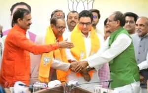 Siddhart Tiwari; Shivraj Singh Chouhaan; VD Sharma; BJP; MPCongress;