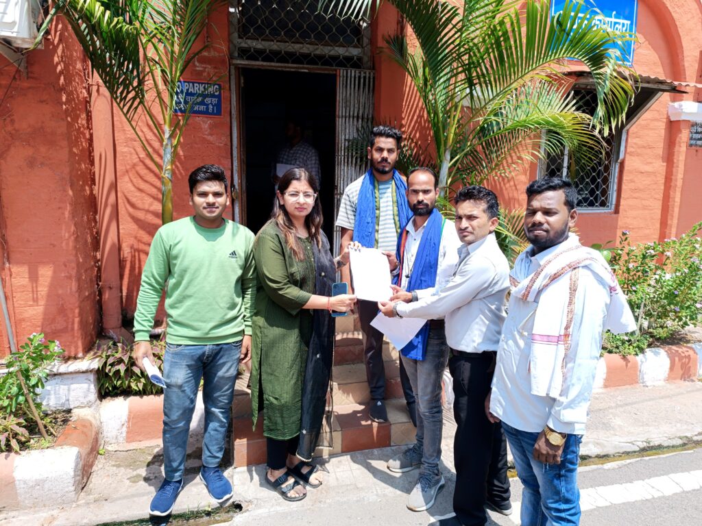 Bhim Army members submitted a memorandum to the Municipal Corporation Commissioner and Mayor