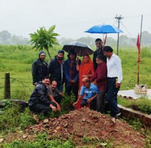 BJP Scheduled Caste Front Nagar Mandal Amla planted trees under the campaign 'One Tree in the Name of Mother'.