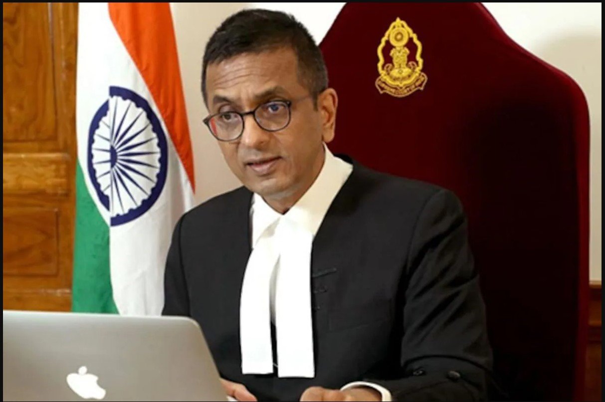 SC: 'Take advantage of special Lok Adalats for immediate resolution of pending cases', appeals CJI Chandrachud
