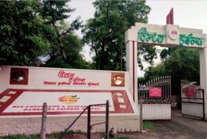 Conspiracy to close Vindhya Herbals by posting inexperienced women officers