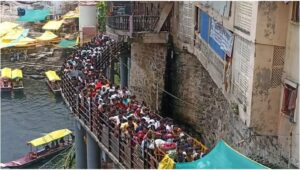 Fifty thousand devotees visited Baba Omkareshwar