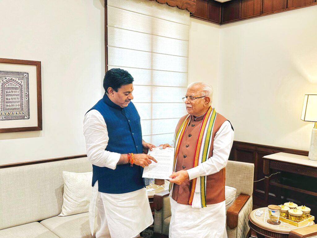 MLA Rameshwar Sharma met Union Minister Manohar Lal Khattar to make Kaliyasot river perennial 