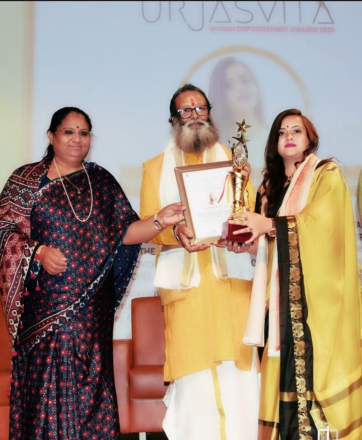 Aradhana awarded Urjaswita Samman for her leading role in sports and social activities