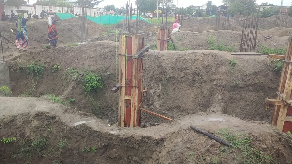The deputy engineer of the Municipal Corporation