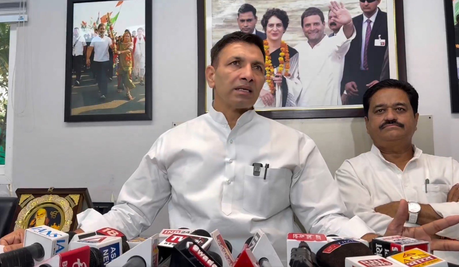 आदिवासी विधायक को हटाना पूरे समाज का अपमान” — जीतू पटवारी का भाजपा पर बड़ा हमला